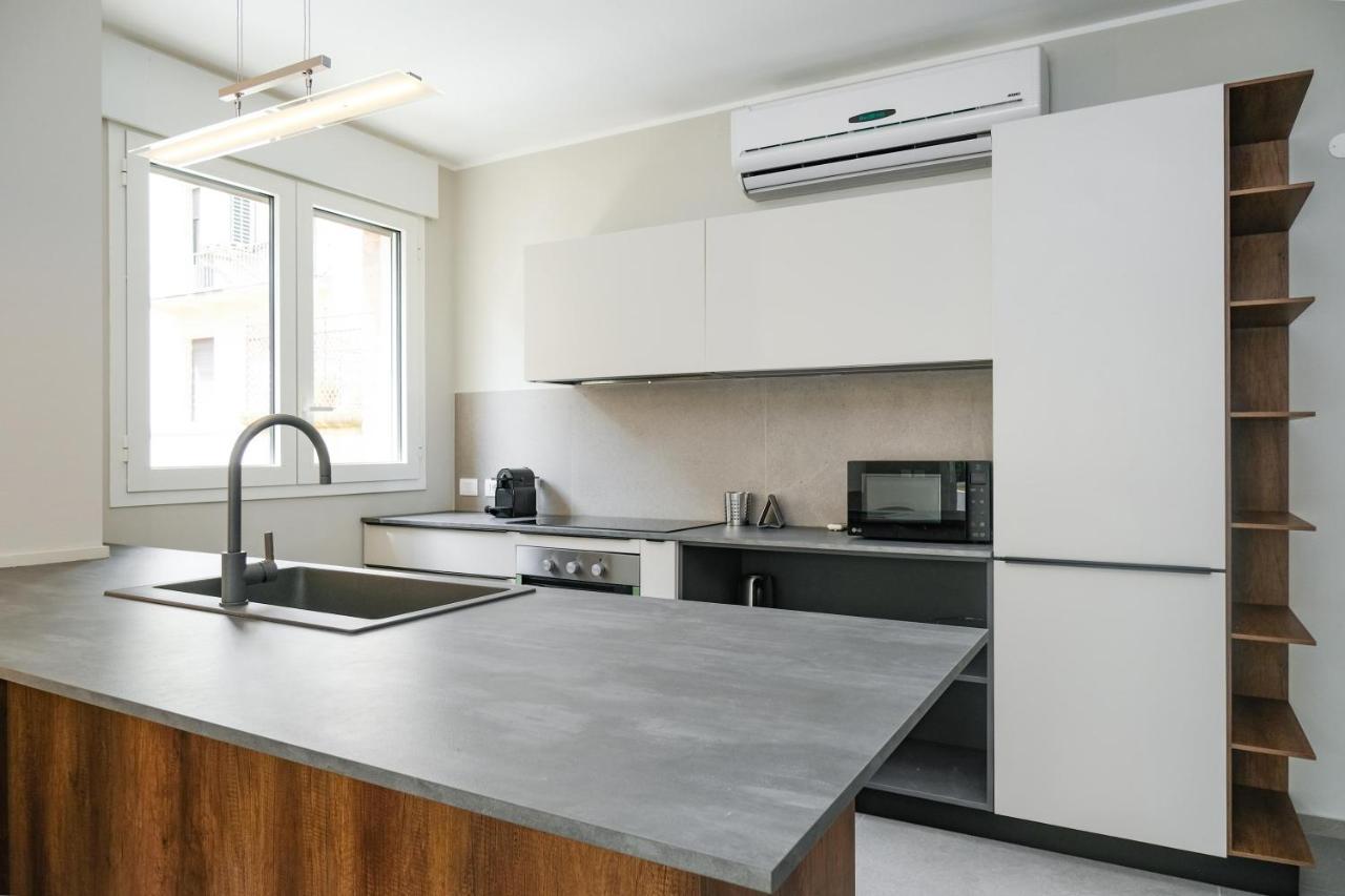 Viam Imbriani Suites โรม ภายนอก รูปภาพ